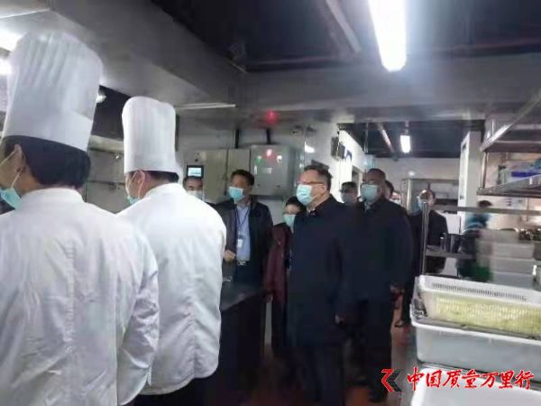 湖南怀化市委书记雷绍业现场督导检查食品安全工作