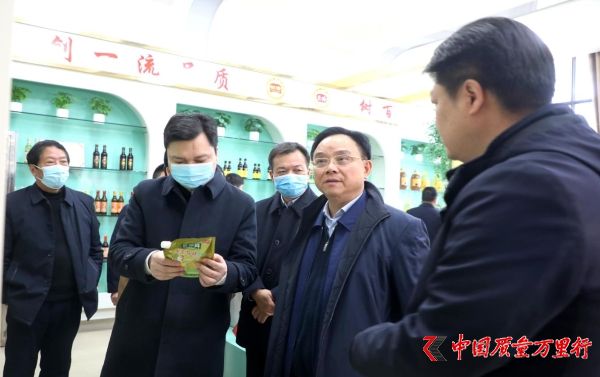 湖南省市场监管局局长向曙光赴岳阳、长沙督导“年关守护（2022）”行动