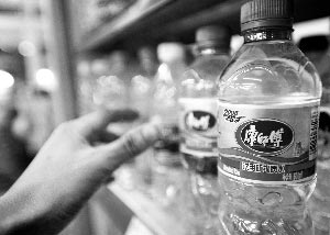 康师傅为水源门道歉天然矿泉水提价五成