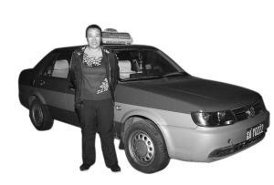 22岁未婚女子出租车上产子(图)