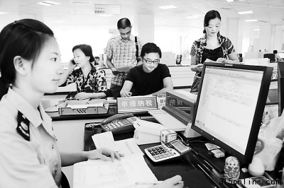 个税收入上半年增长超35%专家称不存在税赋过重