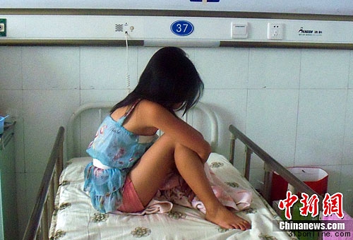 河北小学生遭同学虐待患抑郁症进京接受心理治疗