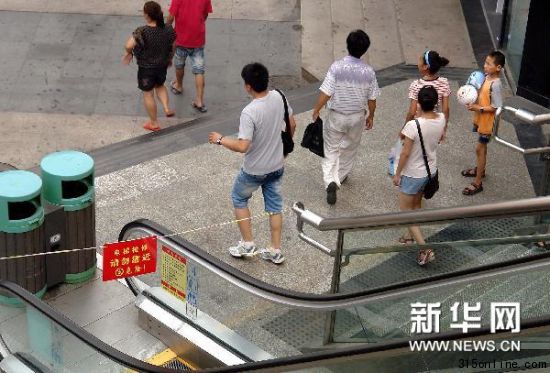 2011年7月12日 河南对包括电梯在内的特种设备进行安全大检查