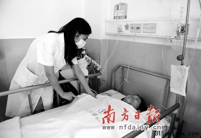 80后打工妹煤气中毒成“植物人”被亲情唤醒(图)