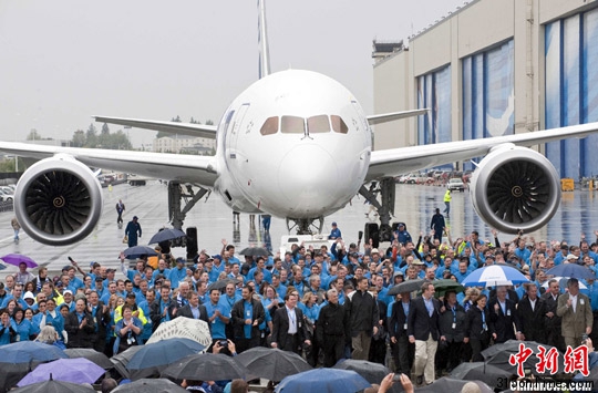 中国多家航空公司订购波音787最快2012年到货