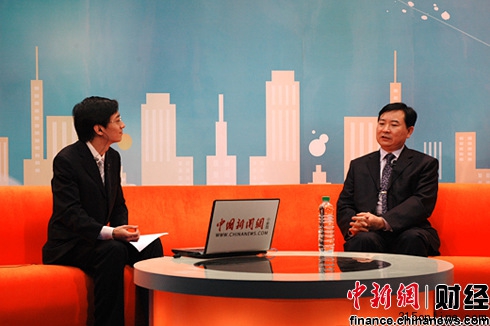 徐洪才:货币政策要回归稳健不能再过度紧缩