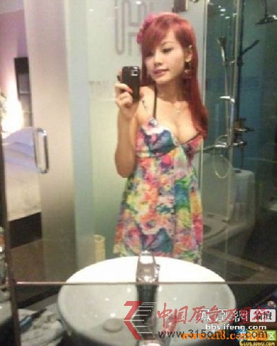 <em>广州桑拿</em>妹博客不雅照流出