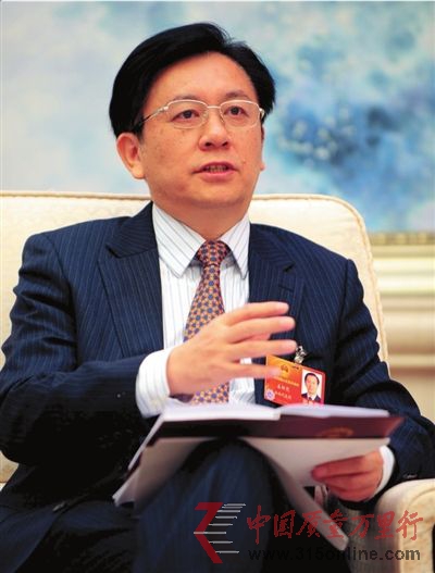 三亚市市委书记姜斯宪。 三亚市市委书记姜斯宪。