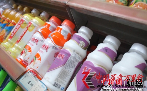 “营养怏线”在不少商超均有销售。中新网秦辰摄 “营养怏线”在不少商超均有销售。中新网秦辰摄