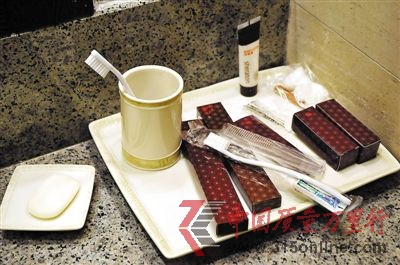 在广东惠州一家五星级酒店的一次性用品。CFP供图