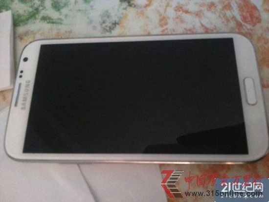 图说:手机外屏无碎裂。 图说:手机外屏无碎裂。